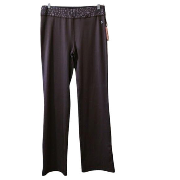 Danskin Now Brown Flare Athletic Lounge Yoga Pants Medium NWT - Picture 1 of 13